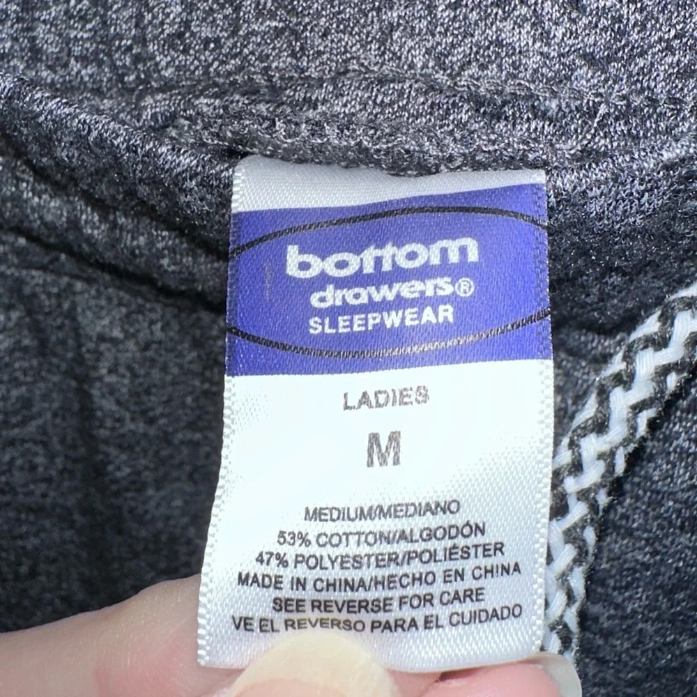 Bottom Drawer comfortable stylish